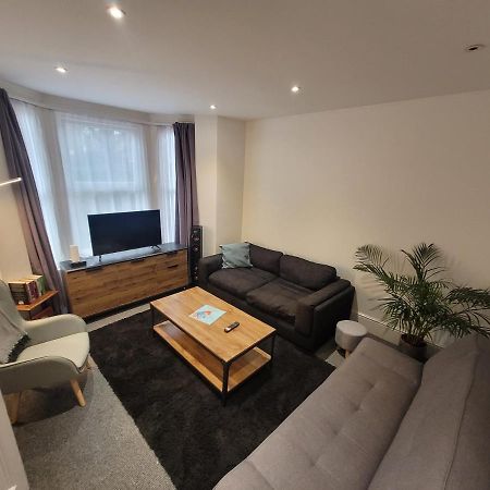 Spacious 2 Bedroom House In Central London With Garden 외부 사진