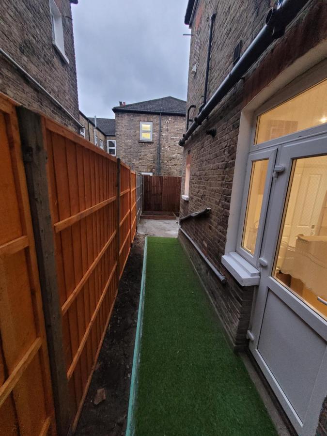 Spacious 2 Bedroom House In Central London With Garden 외부 사진
